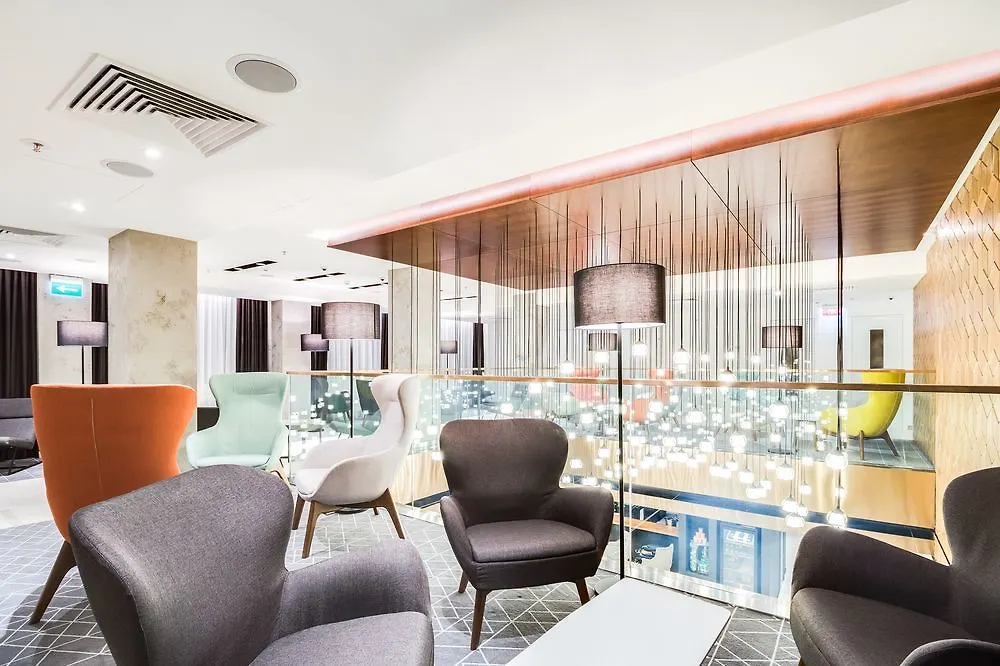 Park Inn By Radisson Kyiv Troyitska 4*,