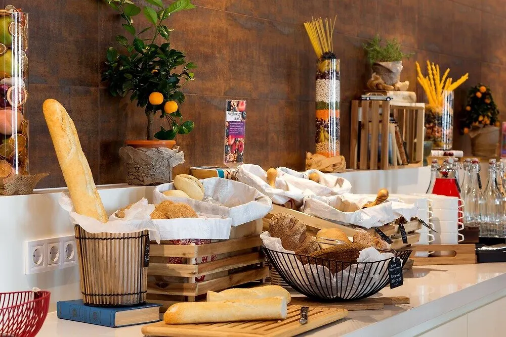 Park Inn By Radisson Kyiv Troyitska